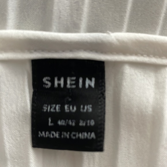 Shein Woman’s Camisole Size Large - Picture 5 of 7